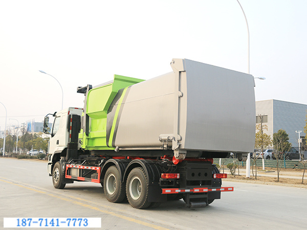 柳汽后八輪勾臂車(20-25噸)圖3