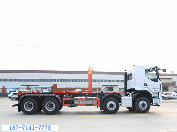 柳汽前四后八勾臂垃圾車(26-30噸)圖2